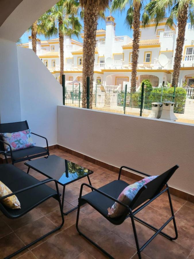 ¡Bajo Precioso Con Salida Directa A La Piscina Comunitaria En Paraiso De Vera! Exterior photo
